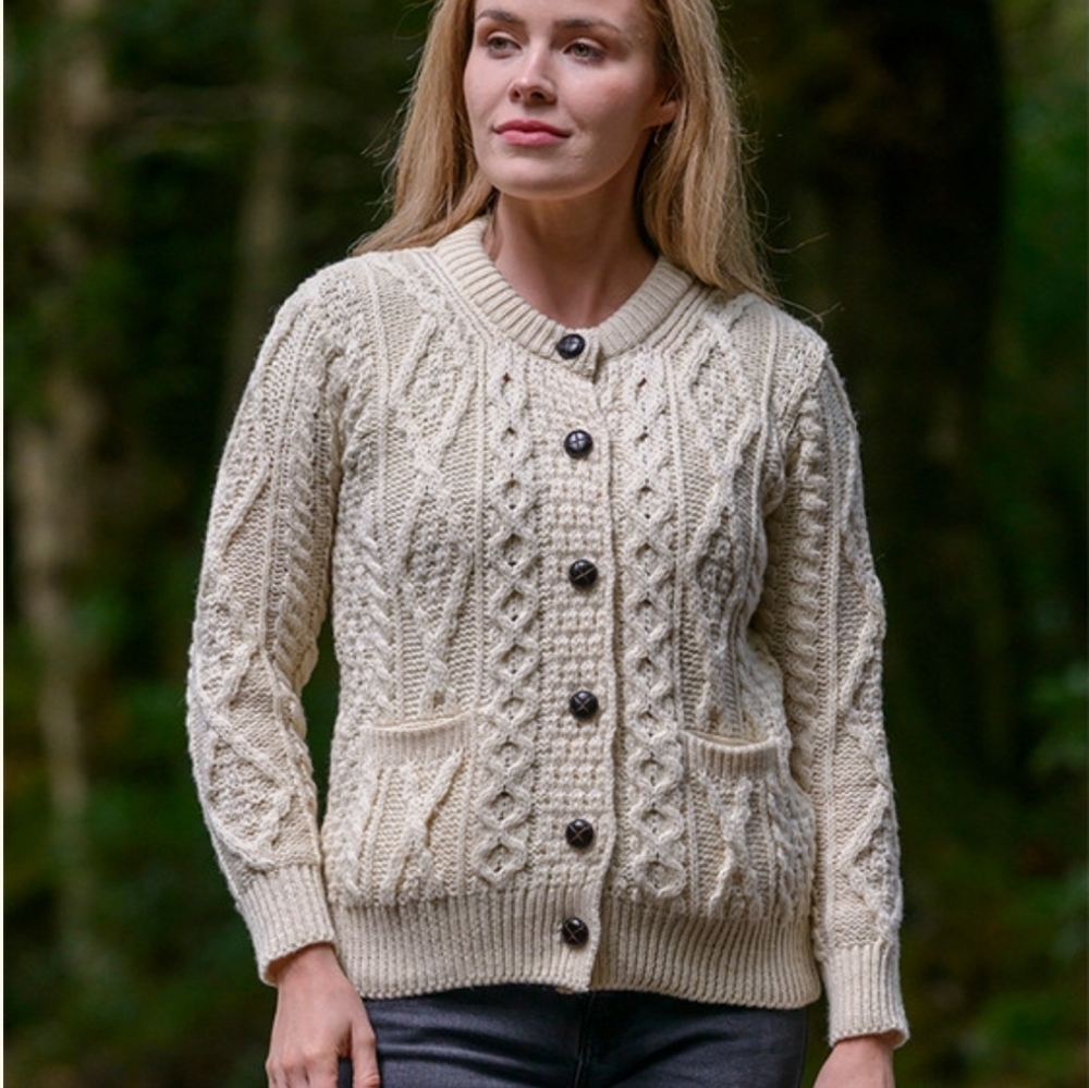 NWT Aran Originals Heritage Button Cardigan S Oatmeal